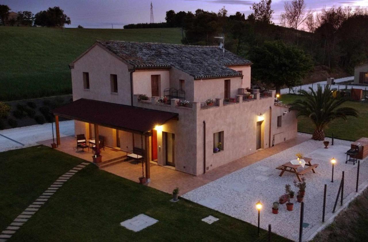 Casa Montefiore 13 Iris Lt Nella Tranquilla Campagna Marchigiana Ancona Exterior foto